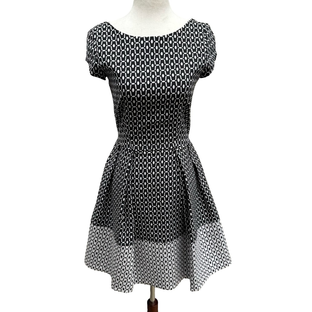 Closet London Mod Preppy Geometric Print Fit Flare Party Cocktail Dress V-Back 8